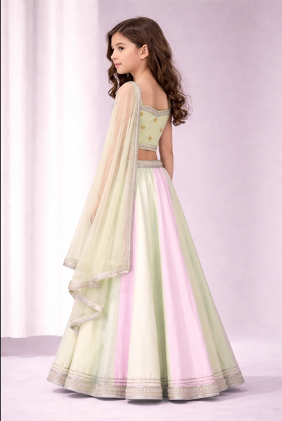 Pista & pink colourblock lehengaset