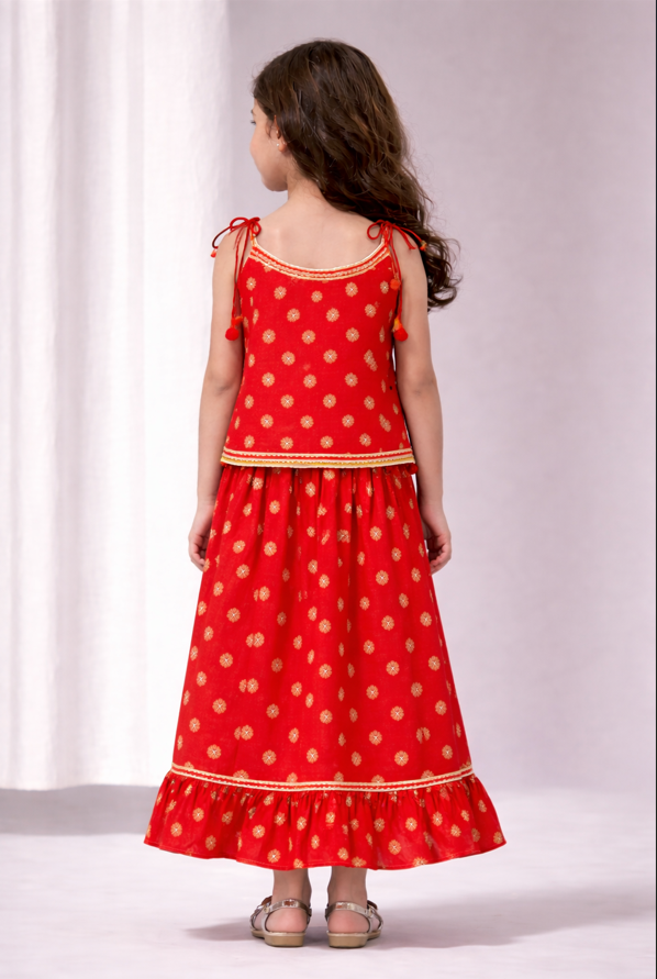 Red mela tieup lehengaset.