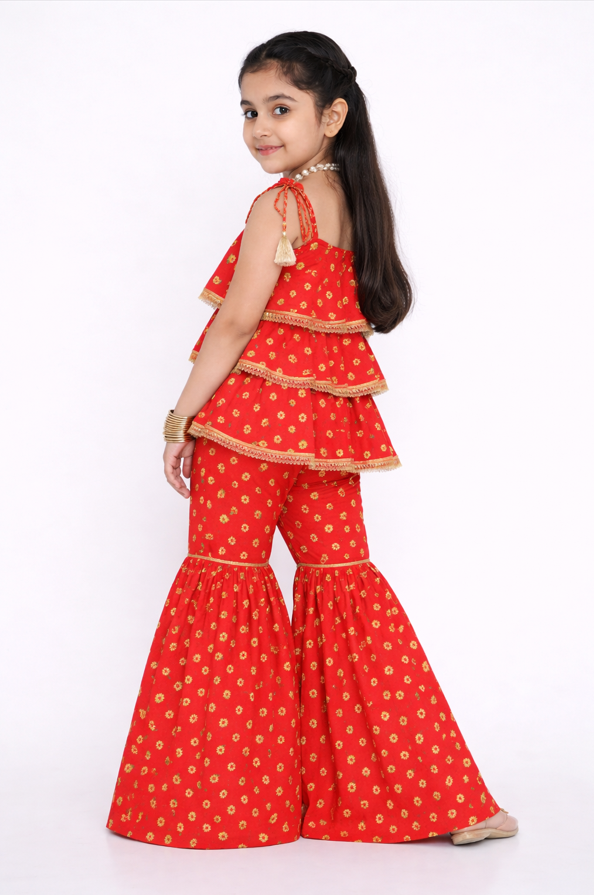 Red mela print shararaset.