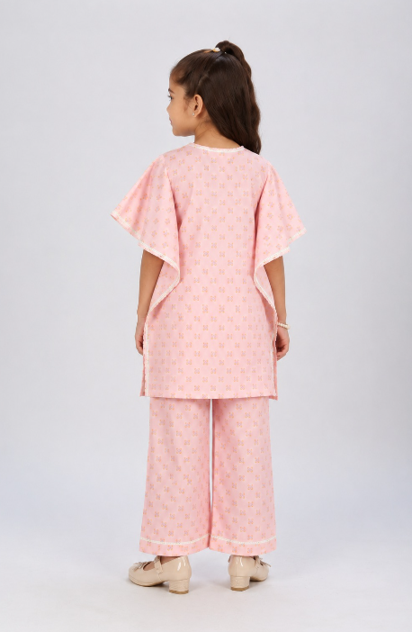 Pink flower kaftan co-ordsets.