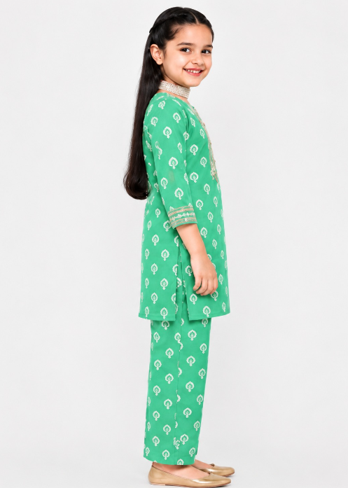 Green barfi kurti co-ordset.