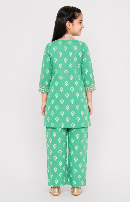 Green barfi kurti co-ordset.