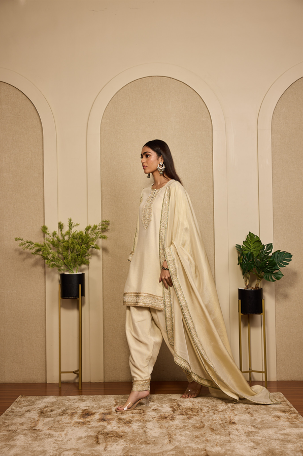 GOLD EMBROIDERED KURTASET WITH EMBROIDERED DUPATTA.
