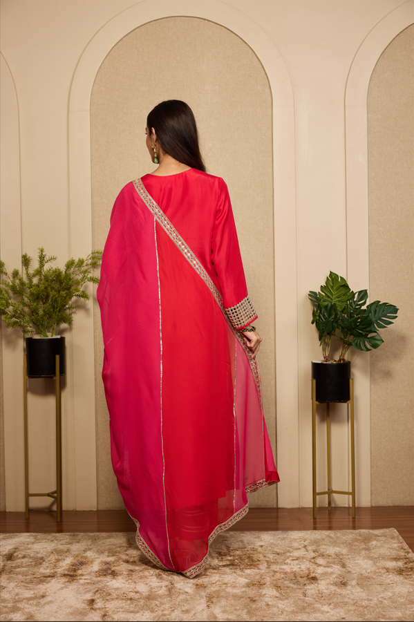 RED EMBROIDERED KURTASET WITH CONCEPT DUPATTA.