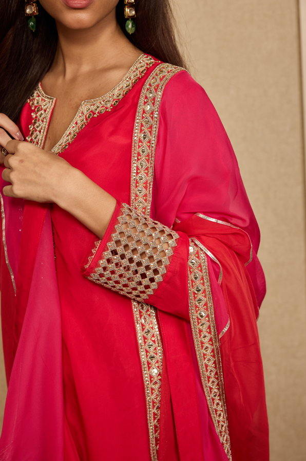 RED EMBROIDERED KURTASET WITH CONCEPT DUPATTA.