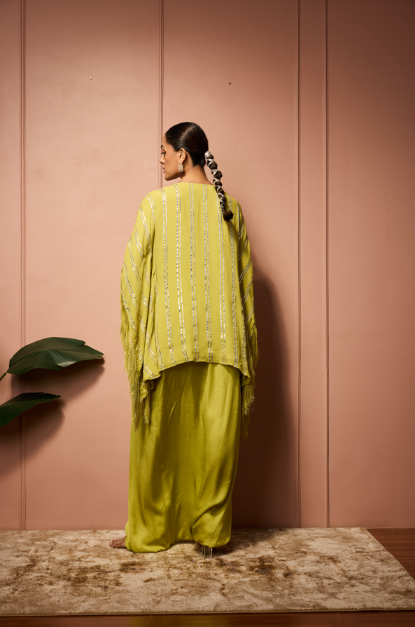 MEHENDI GOTA STRIPE FRINGE KAFTANSET.