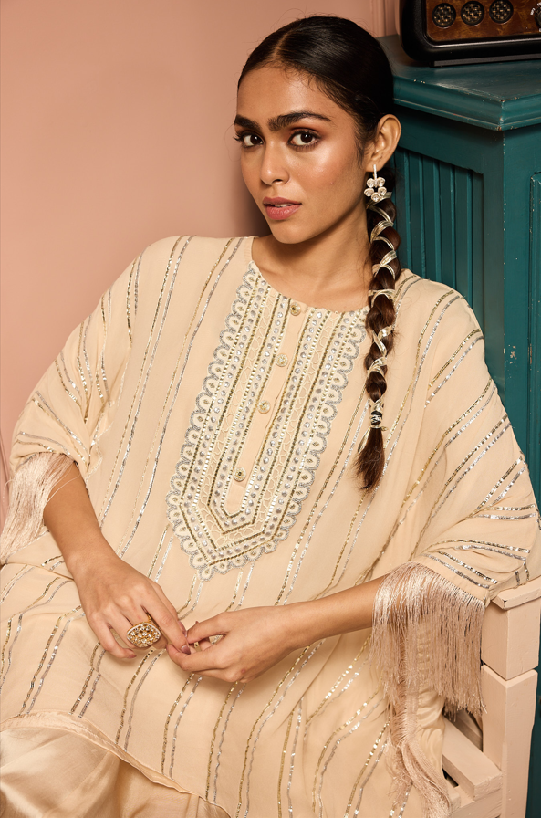 BEIGE GOTA STRIPE FRINGE KAFTANSET.